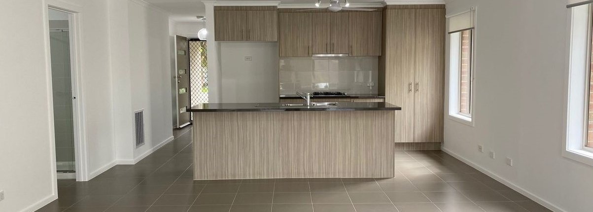 support-independent-living-epping-2-kitchen-felicity-holistic-care SIL house in Epping showing the kitchen