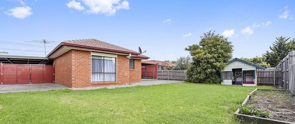 support-independent-living-hoppers-crossing-backyard-felicity-holistic-care Support Independent Living in Hoppers Crossing, view of the backyard